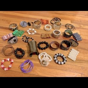HUGE LOT - Bracelets, Bangles and Cuffs (FREE SHIPPING)
